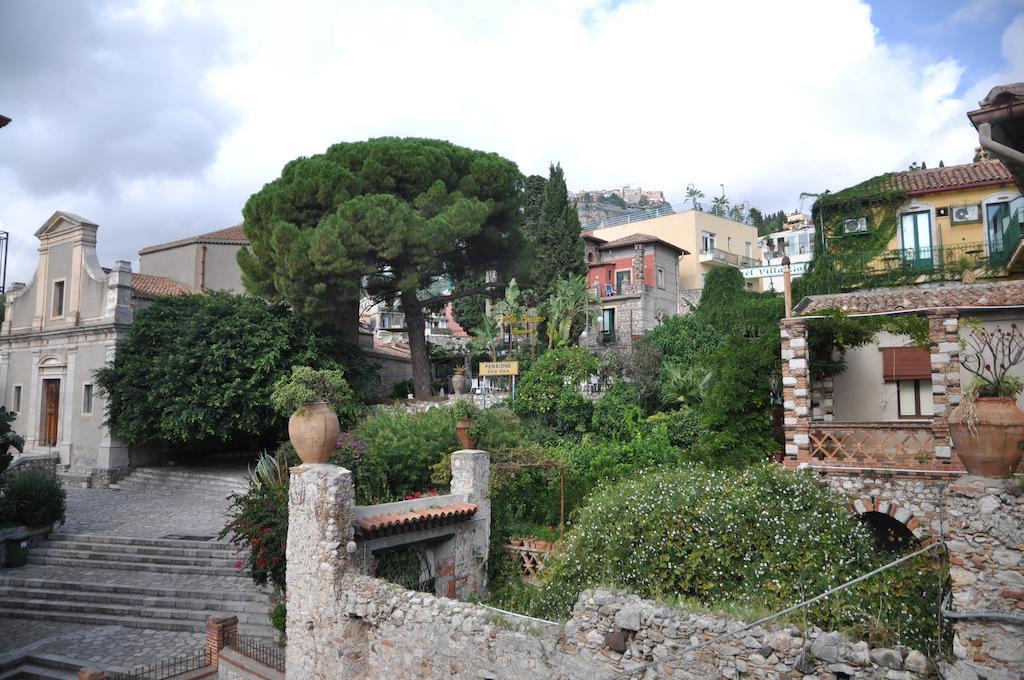 B&B Le 4 Fontane Taormina Exterior photo